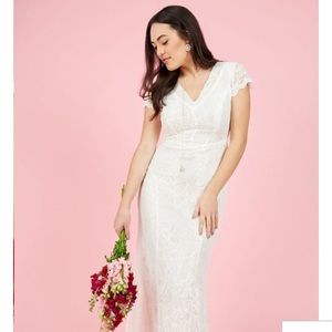 ModCloth Grand Staircase Entry Maxi Dress in Ivory